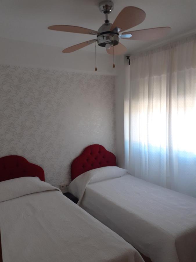 Apartamento En La Playa 托雷莫利诺斯 外观 照片