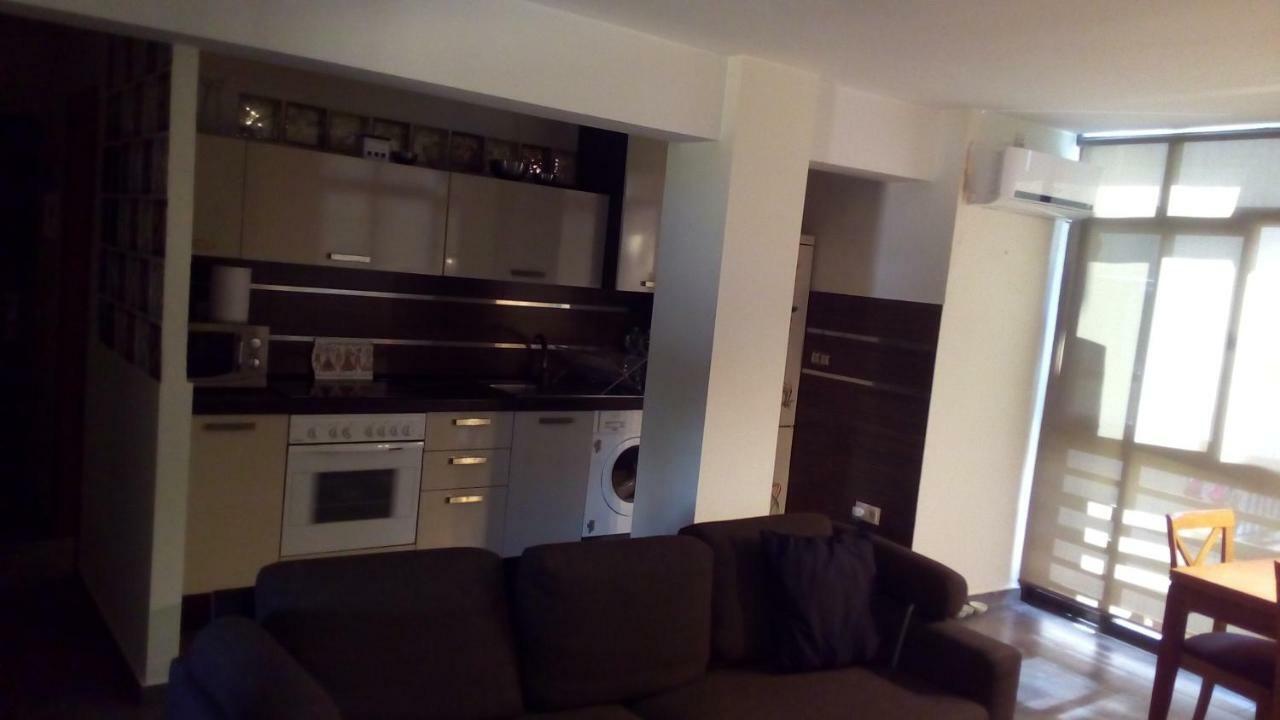 Apartamento En La Playa 托雷莫利诺斯 外观 照片