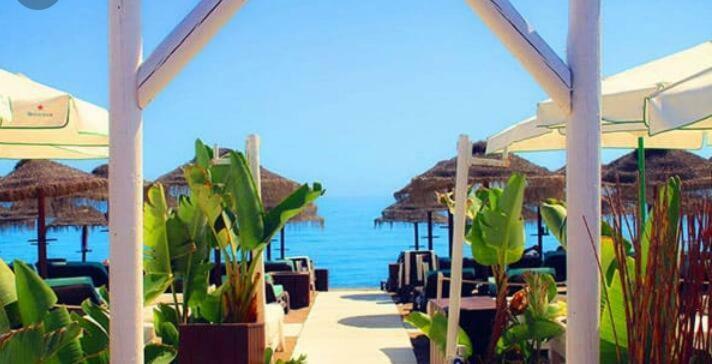Apartamento En La Playa 托雷莫利诺斯 外观 照片
